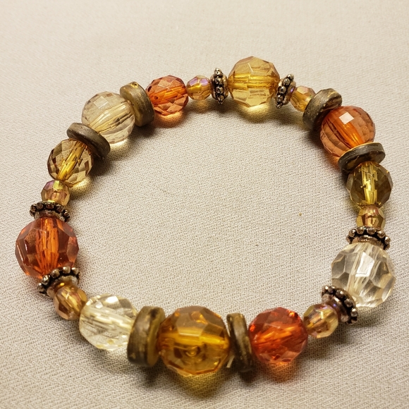 Wisconsin Monarch's Handcrafted Bracelet - Picture 2 of 2